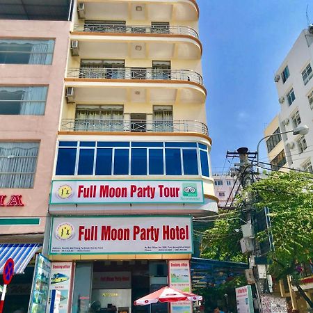 Full Moon Party Hotel Hai Phong Bagian luar foto
